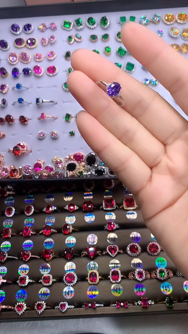 【闪购商品】水晶戒指银S925镶嵌银色6.8