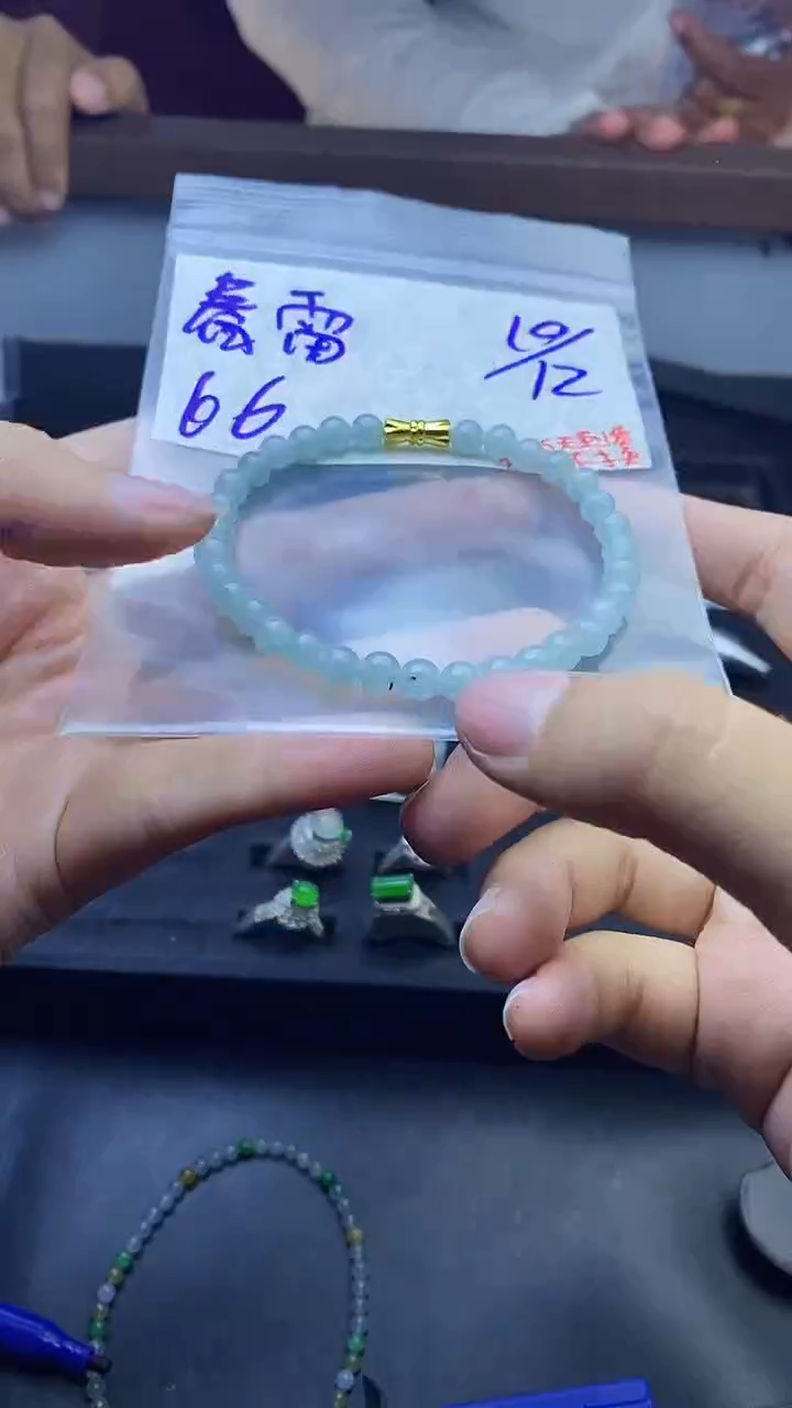 未镶嵌定制翡翠春*拍一发一