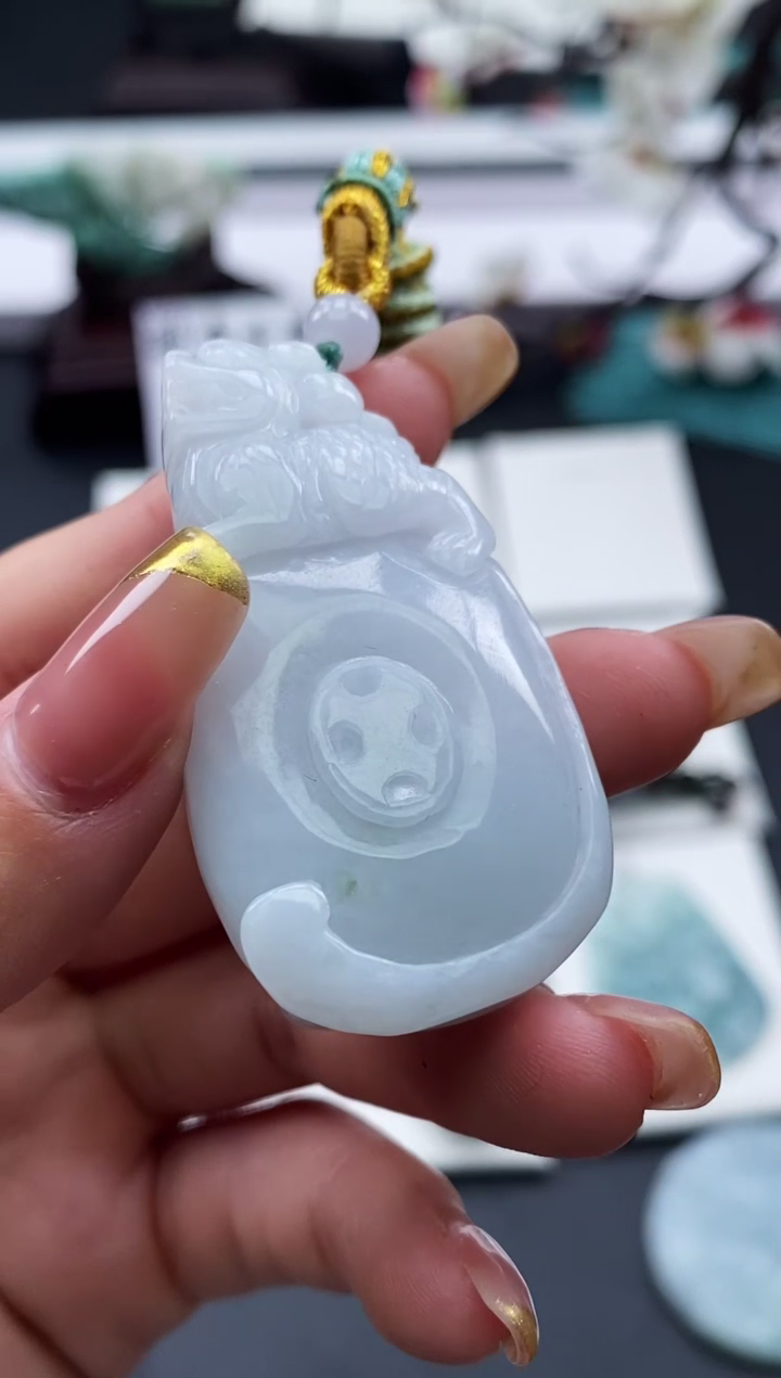 【闪购商品】翡翠吊坠(不含链)未镶嵌天然缅甸翡翠A货