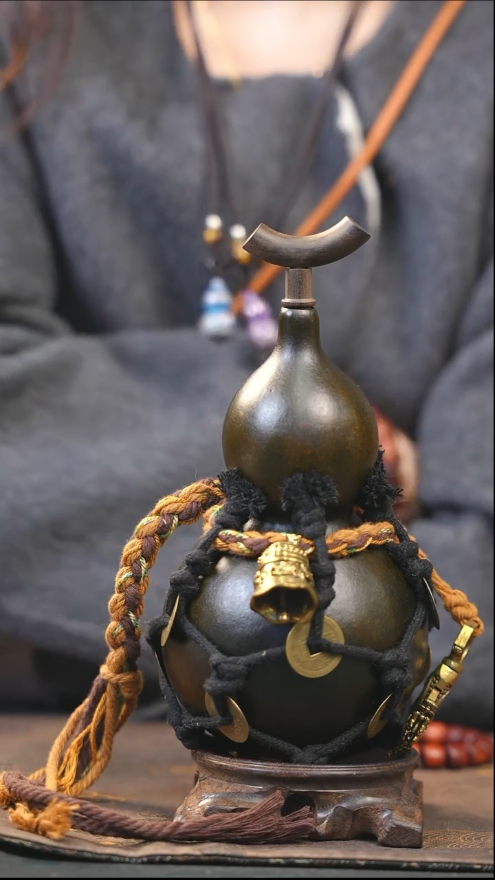 【闪购商品】XG197大漆酒葫芦不包手串及旋转底座