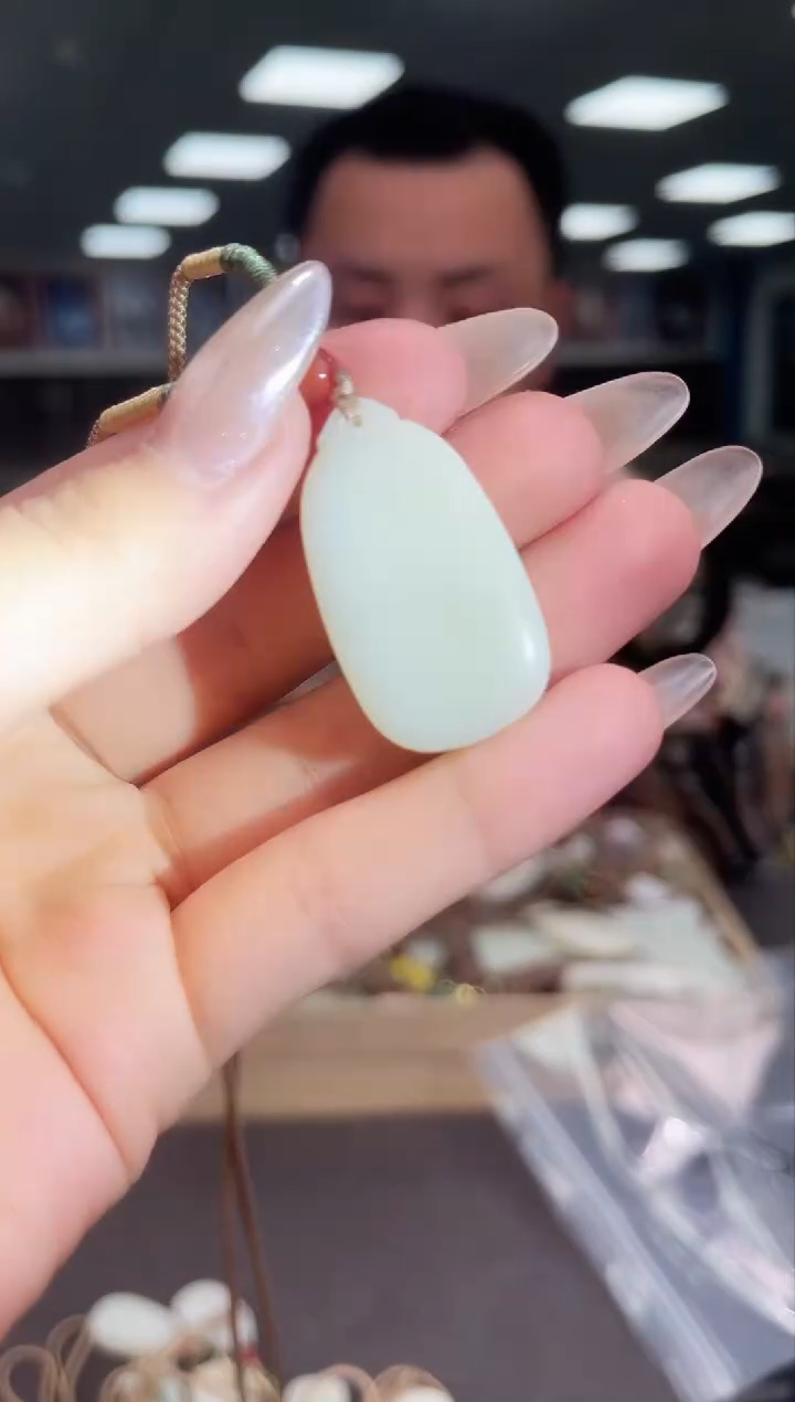 颈饰未镶嵌和田玉28