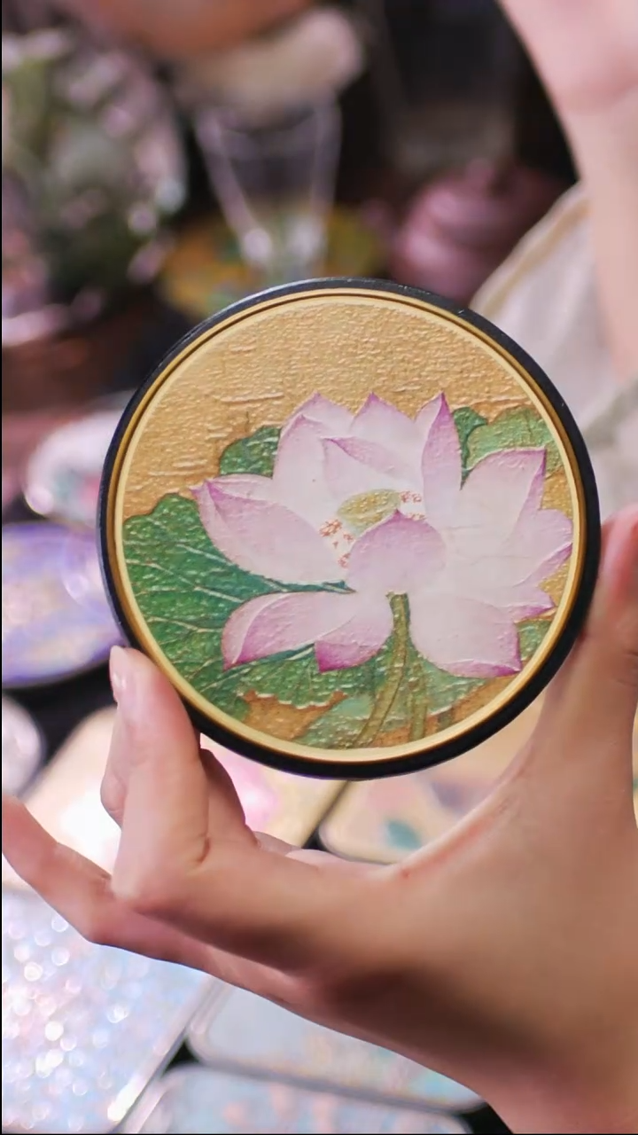 壹藏贰宝出水芙蓉图案杯垫一片