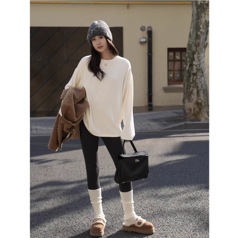 糯米双面绒亲肤圆领打底衫女秋季磨毛宽松白色长袖上衣