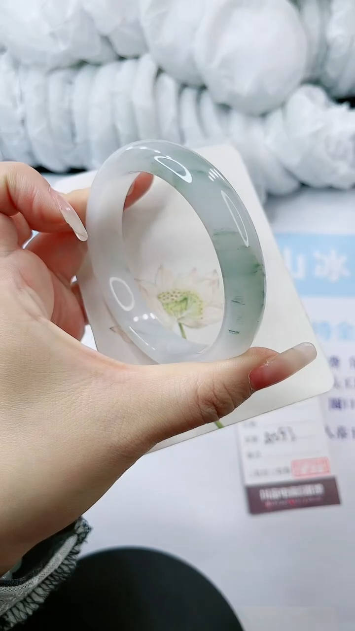 【闪购商品】石英质玉手镯未镶嵌多样性发货A593