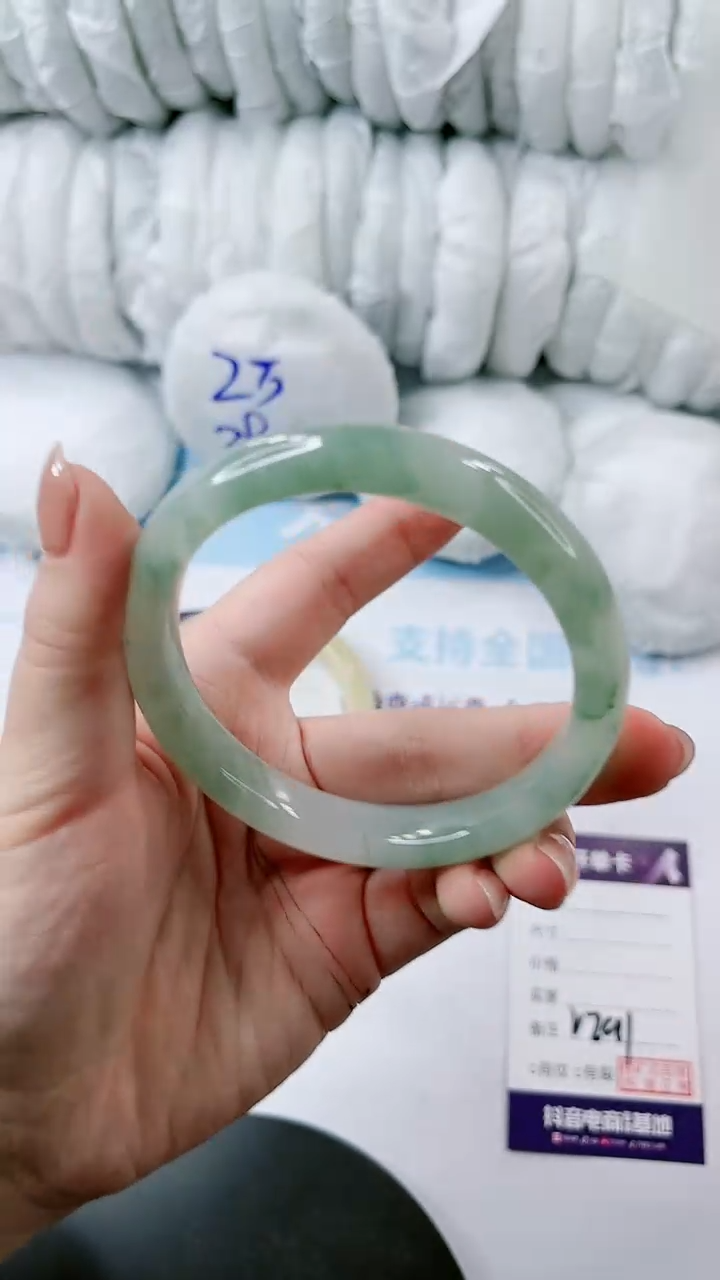 【闪购商品】石英质玉手镯未镶嵌多样性发货V291-62