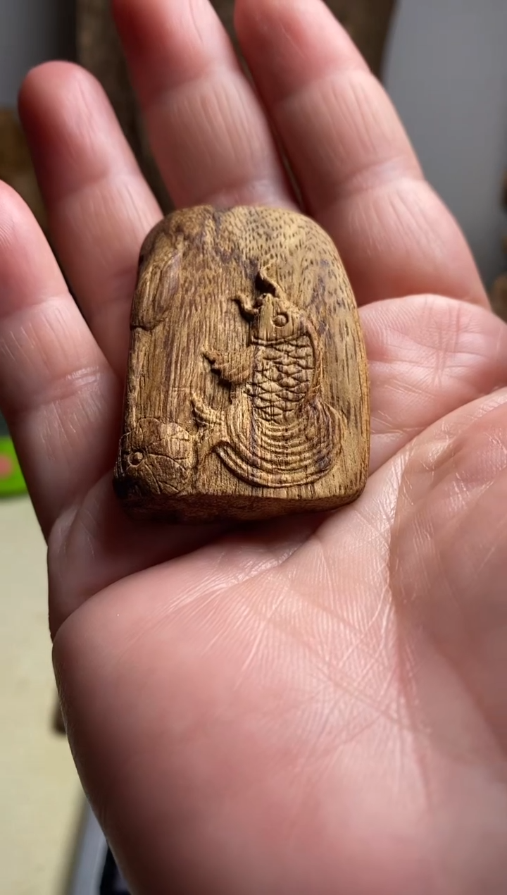 【闪购商品】沉香吊坠柬埔寨沉香吊坠9克