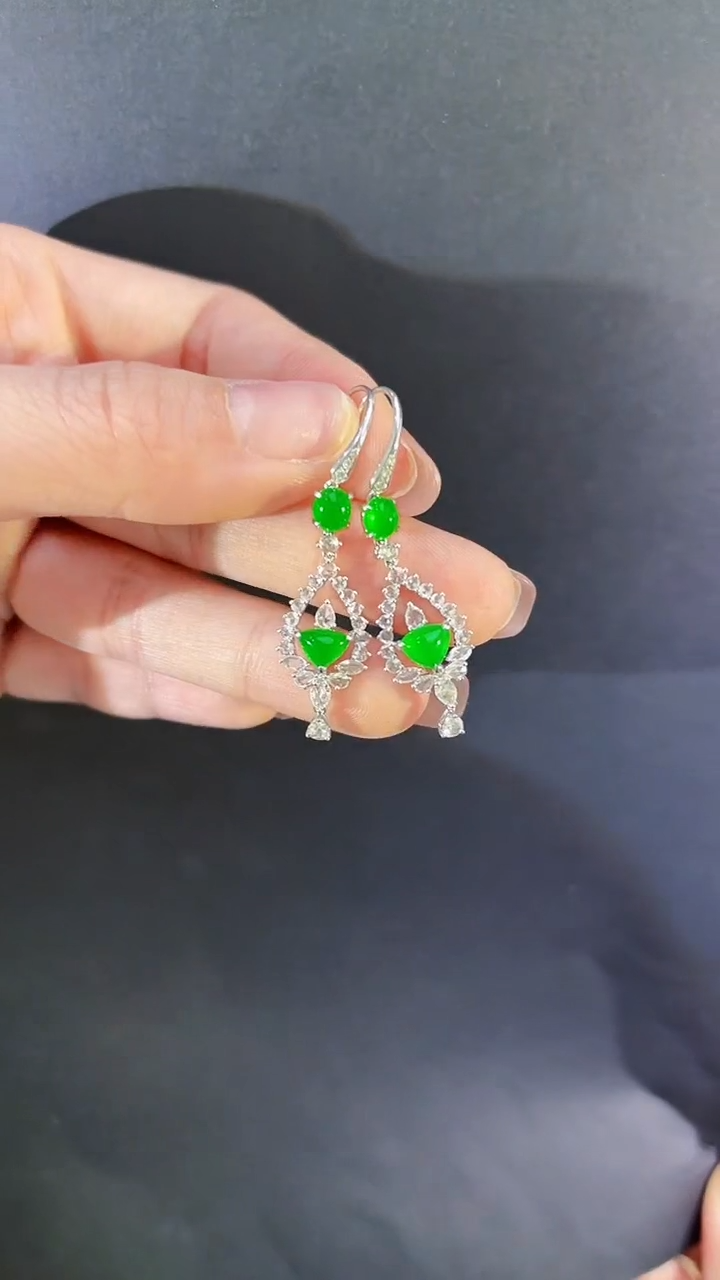 【闪购商品】翡翠耳饰18K金镶嵌翡翠爱心耳饰多人不退不换