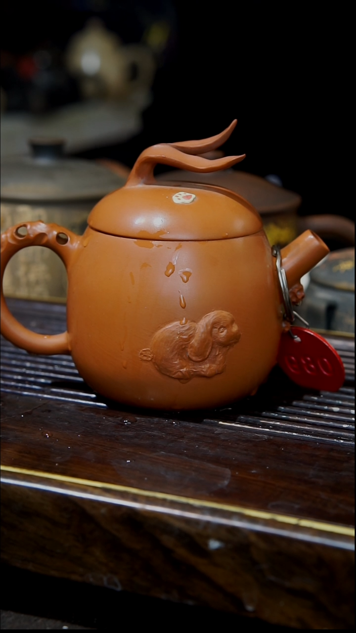 云南建水紫陶089 微瑕  全手工彩填壶  200cc