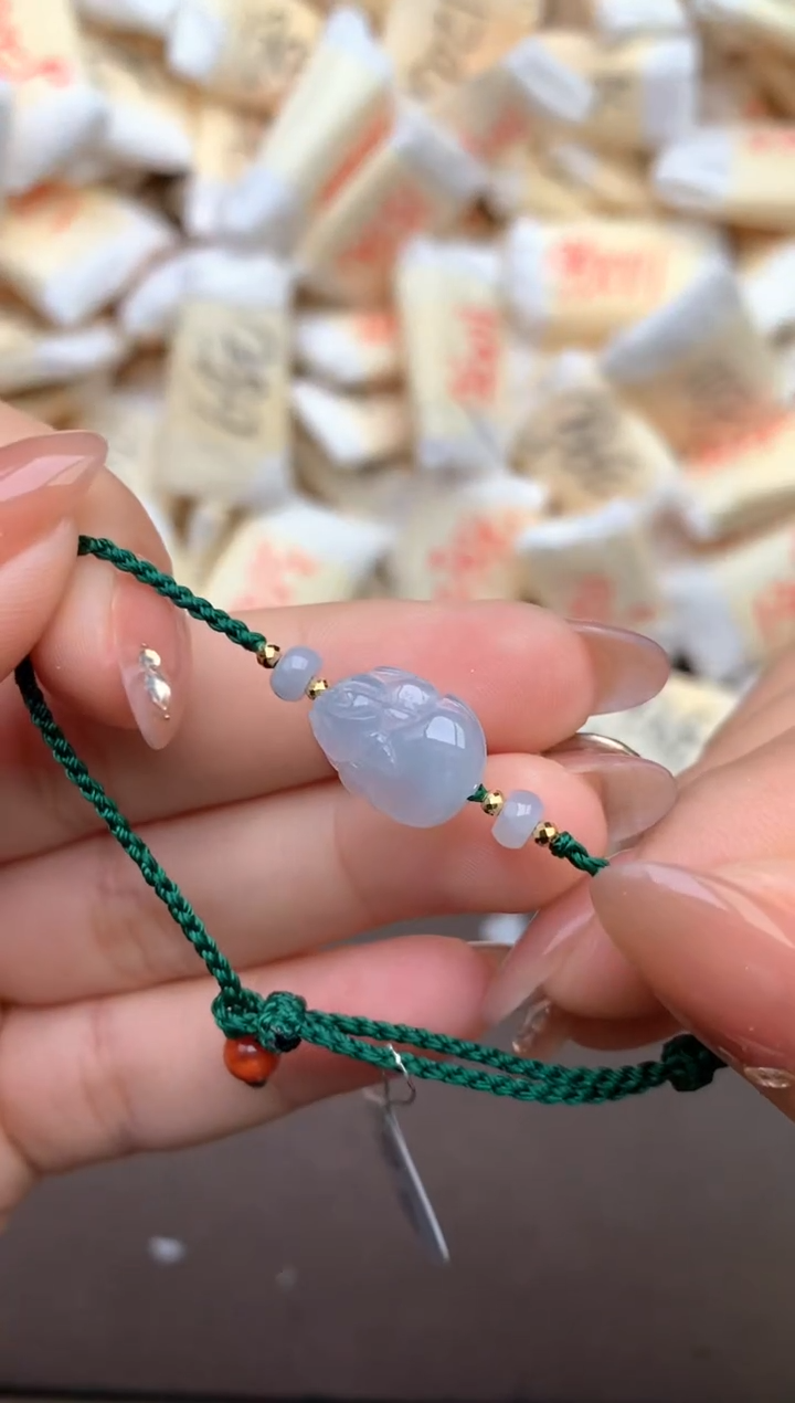 【闪购商品】翡翠手绳未镶嵌 —