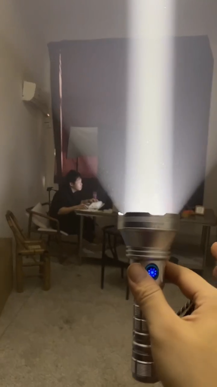 【比其他家都低】一体仓进口灯芯正品98k专业手电筒