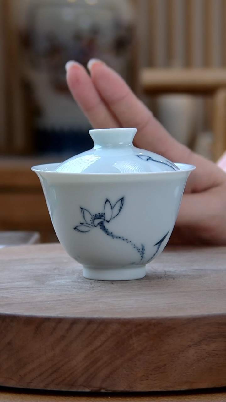 【闪购商品】翰文堂青白盖碗（荷）