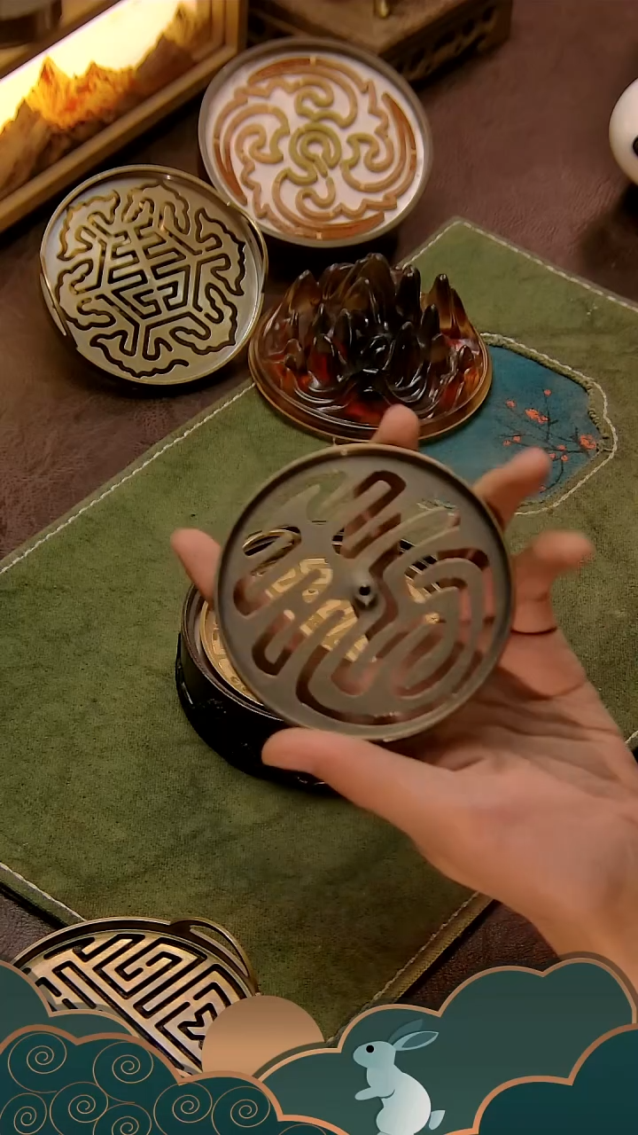 铜 P58 青铜色篆 香字