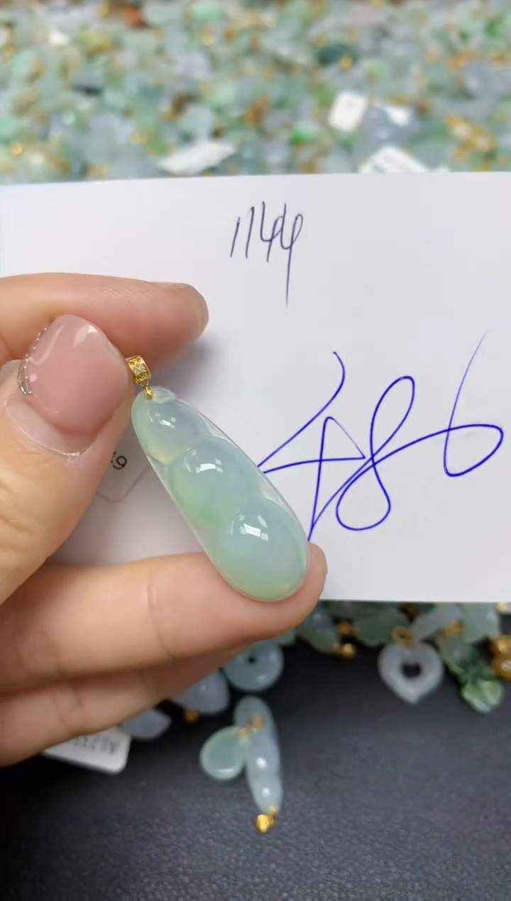 【闪购商品】翡翠挂件18K金镶嵌 天然翡翠A货