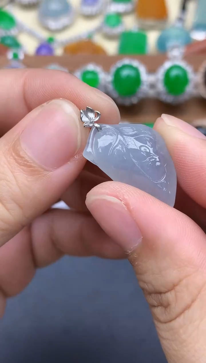 颈饰18K金镶嵌翡翠217-中国好珍宝