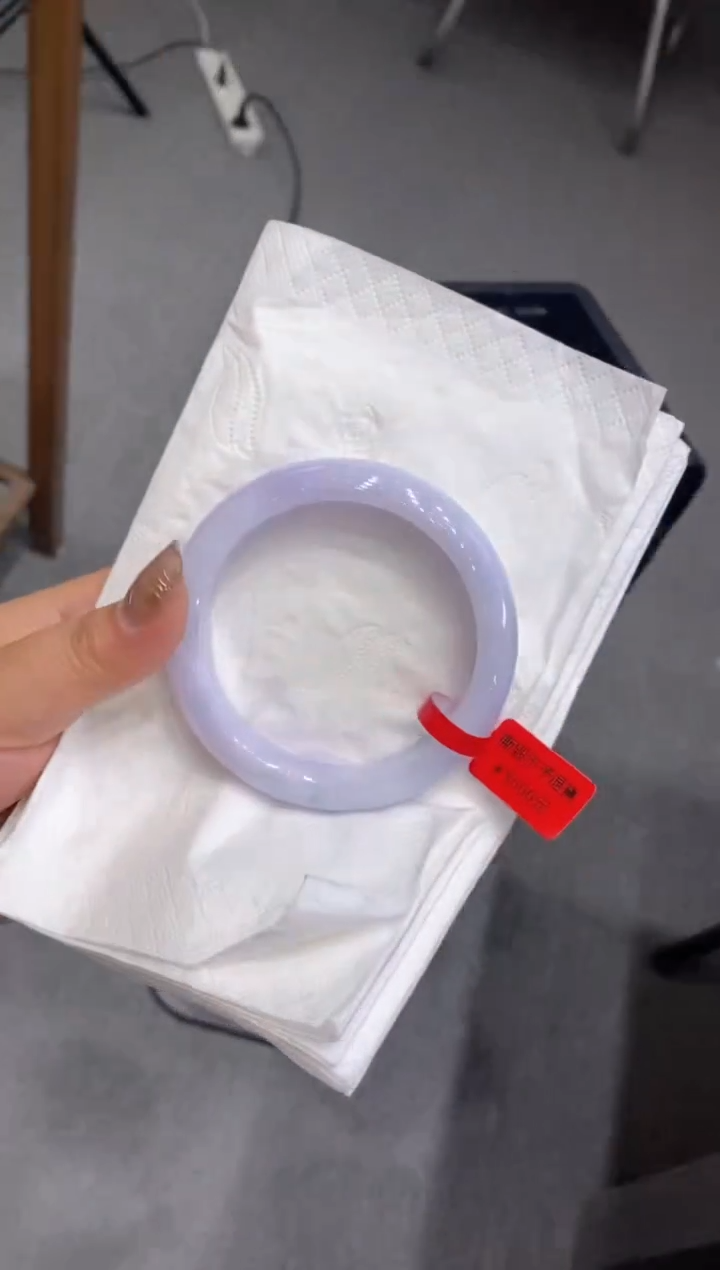 【闪购商品】翡翠手镯未镶嵌多人0011264