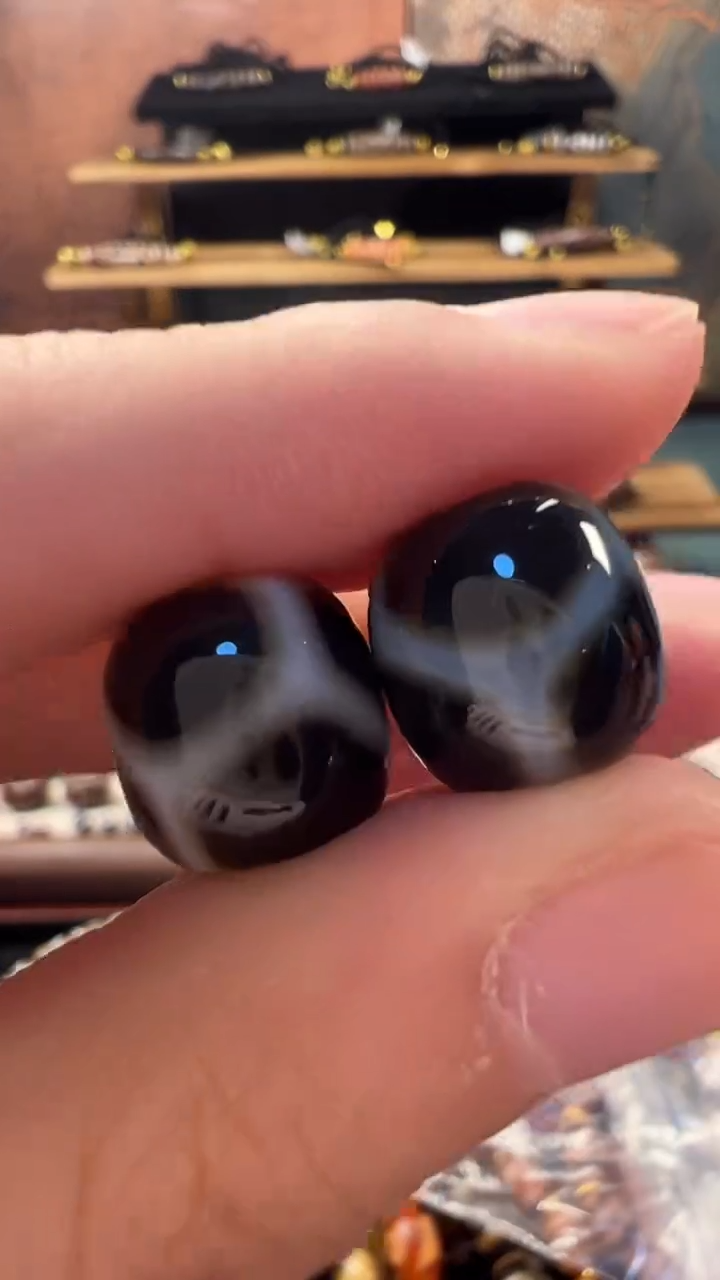 玛瑙/玉髓（覆膜）颈饰未镶嵌194.(微瑕)