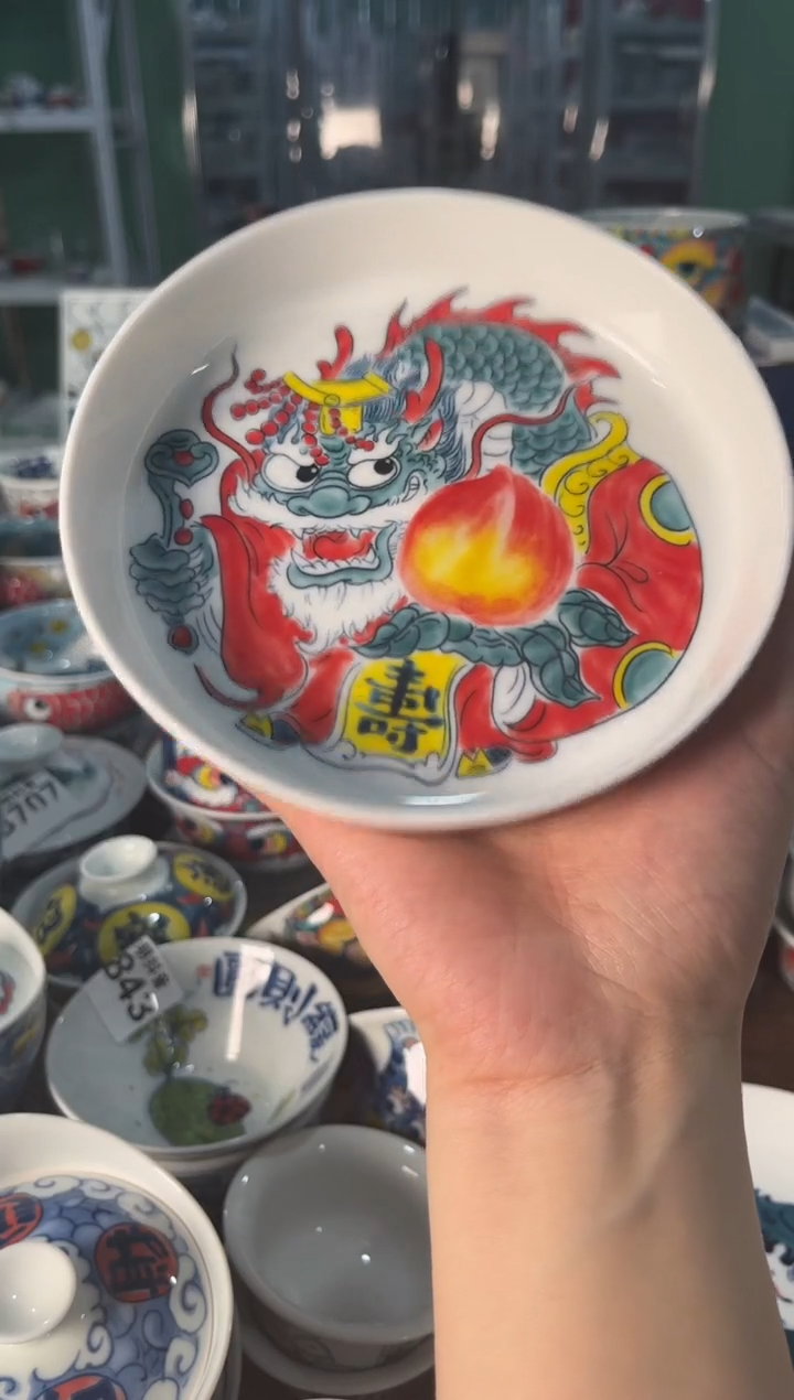 陶瓷昨明景德镇陶瓷：壶承