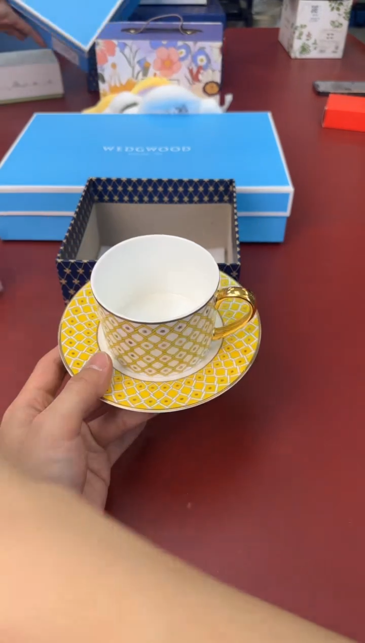 【闪购商品】瓷片新号开播全场漏@@H1866