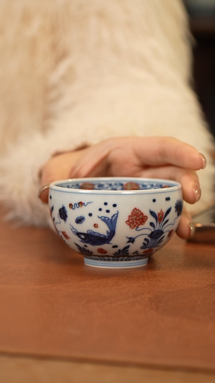 【闪购商品】杯和然窑釉里红鱼藻禅定杯