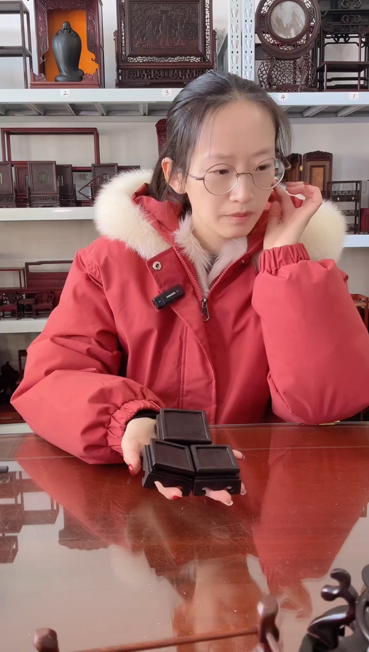 【闪购商品】东非黑黄檀（紫光檀）印章底座4.5  1个3.5 2个 25