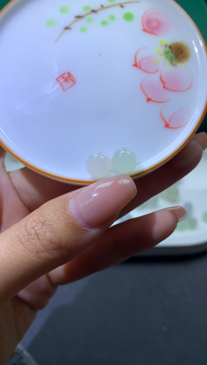 【闪购商品】定制翡翠未镶嵌珠72