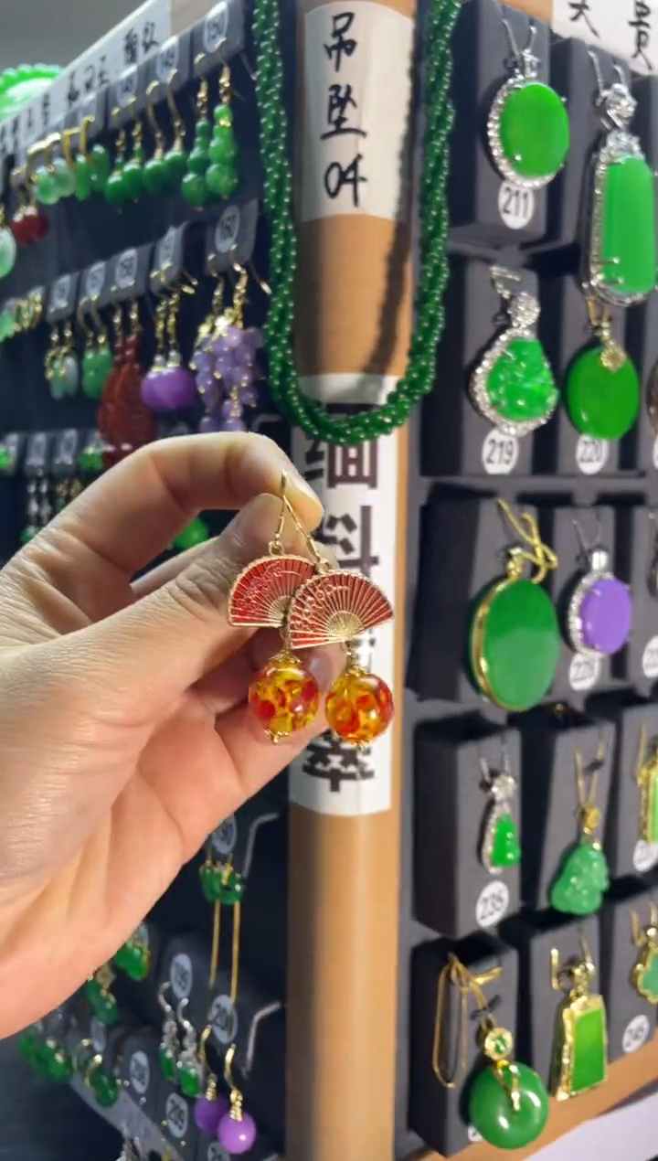 【闪购商品】翡翠耳饰银S925镶嵌382.....