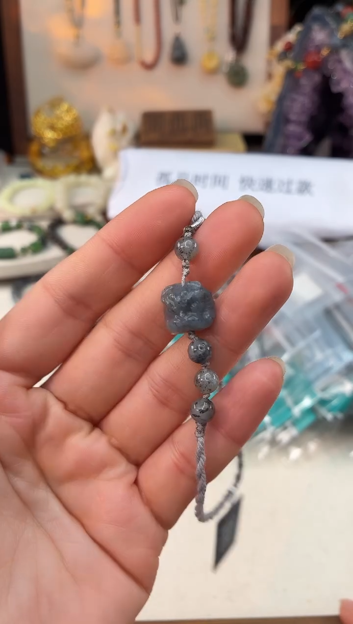 未镶嵌和田玉手饰@@B921D020239