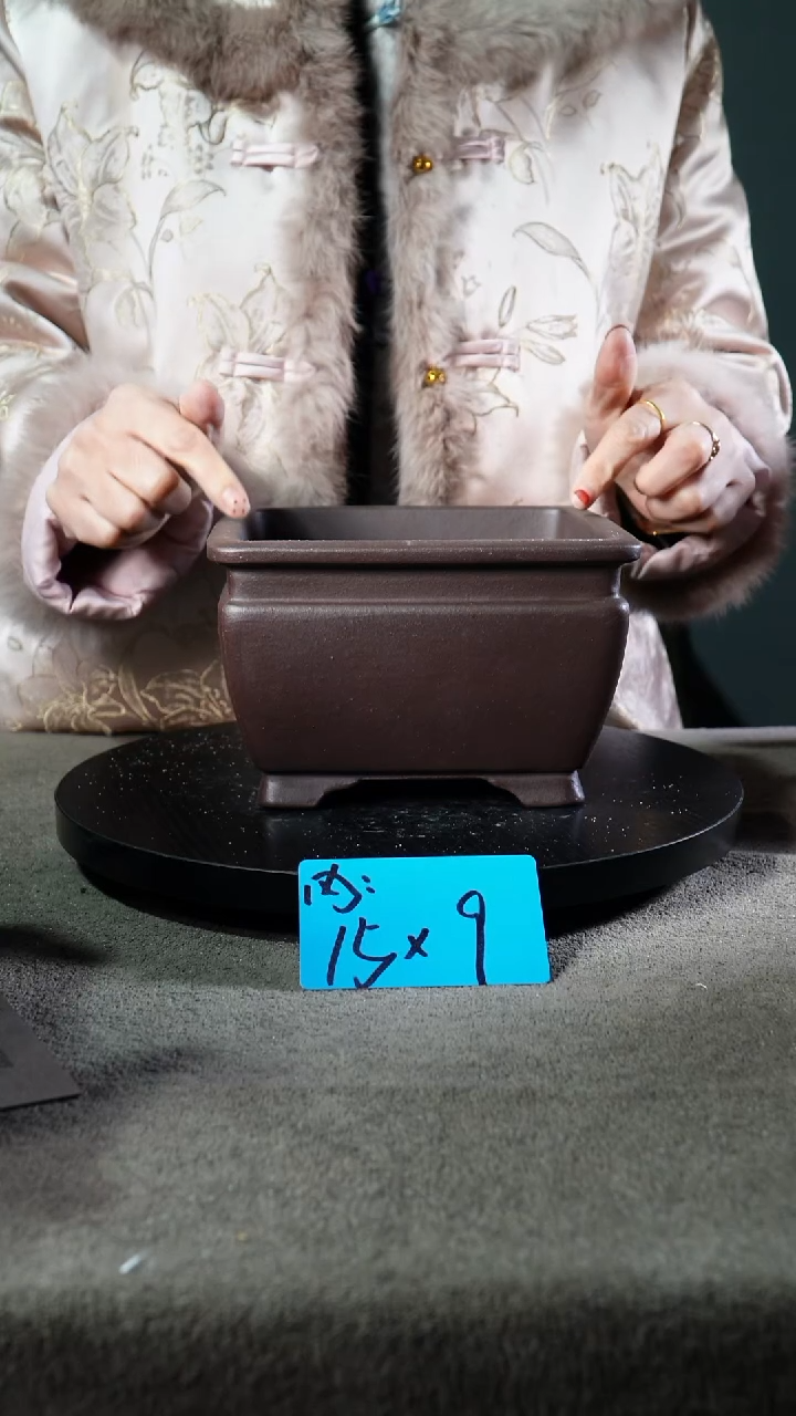 宜兴紫砂小花盆盆