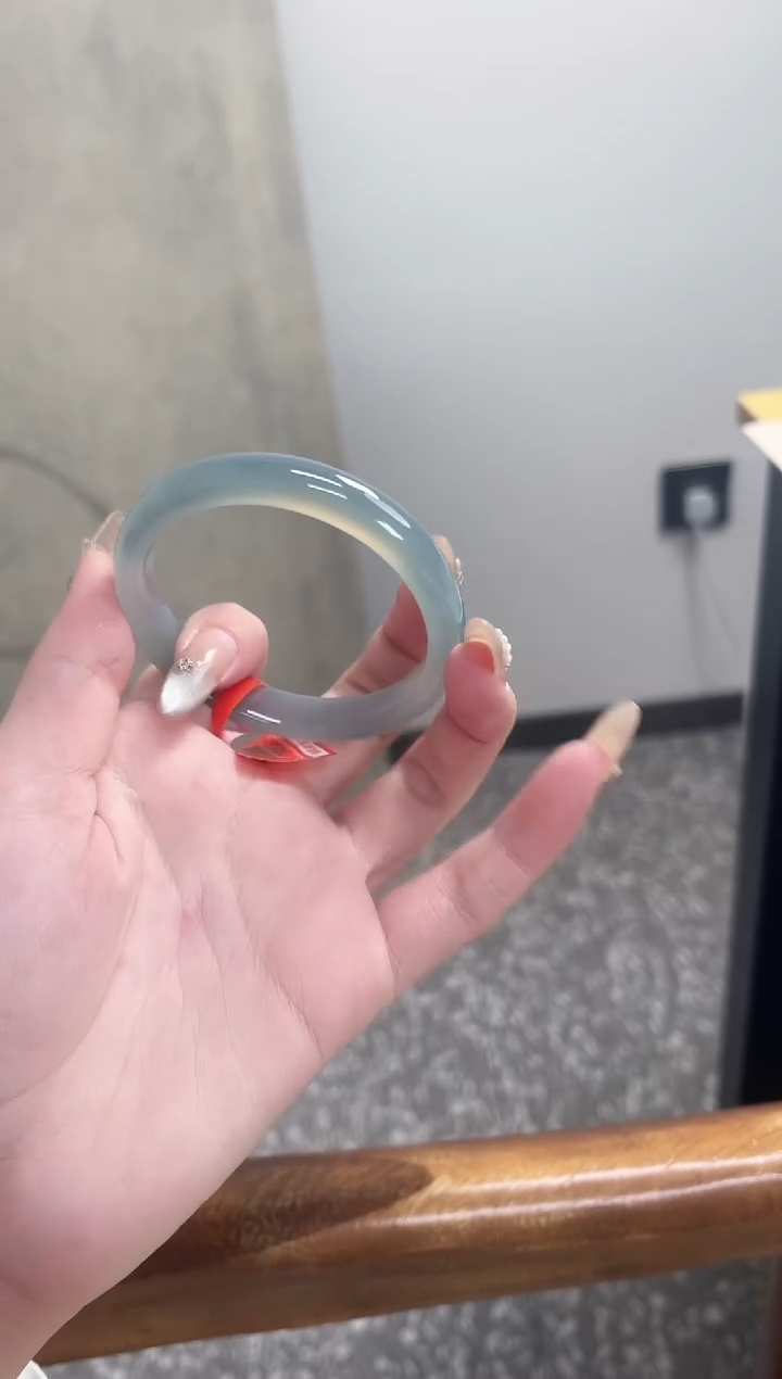 【闪购商品】玛瑙/玉髓手镯未镶嵌54-55圈 需要包容