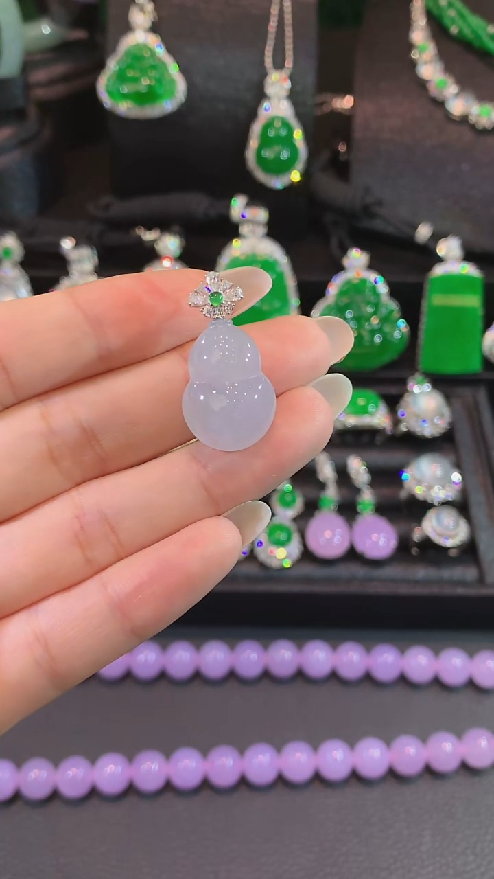 吊坠(不含链)18K金镶嵌翡翠吊坠