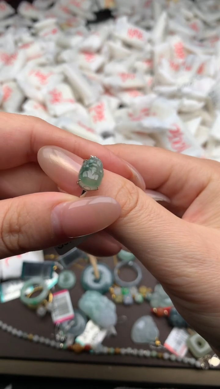 【闪购商品】翡翠戒指银S925镶嵌一