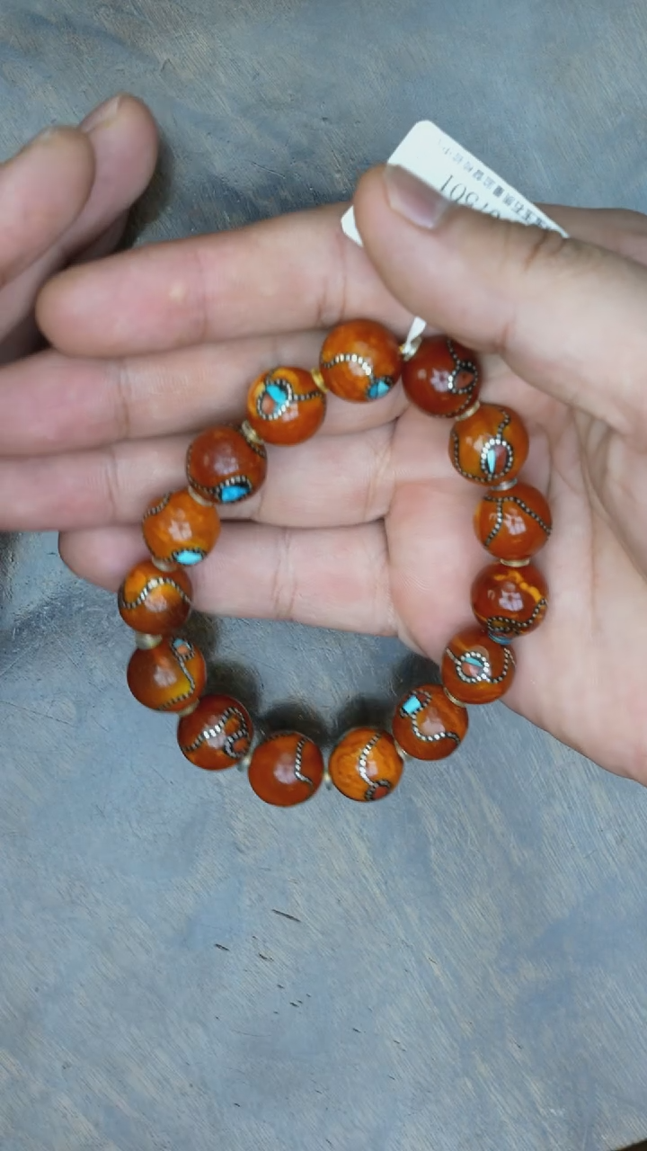 【闪购商品】琥珀裸石未镶嵌老蜡尼泊尔手串 