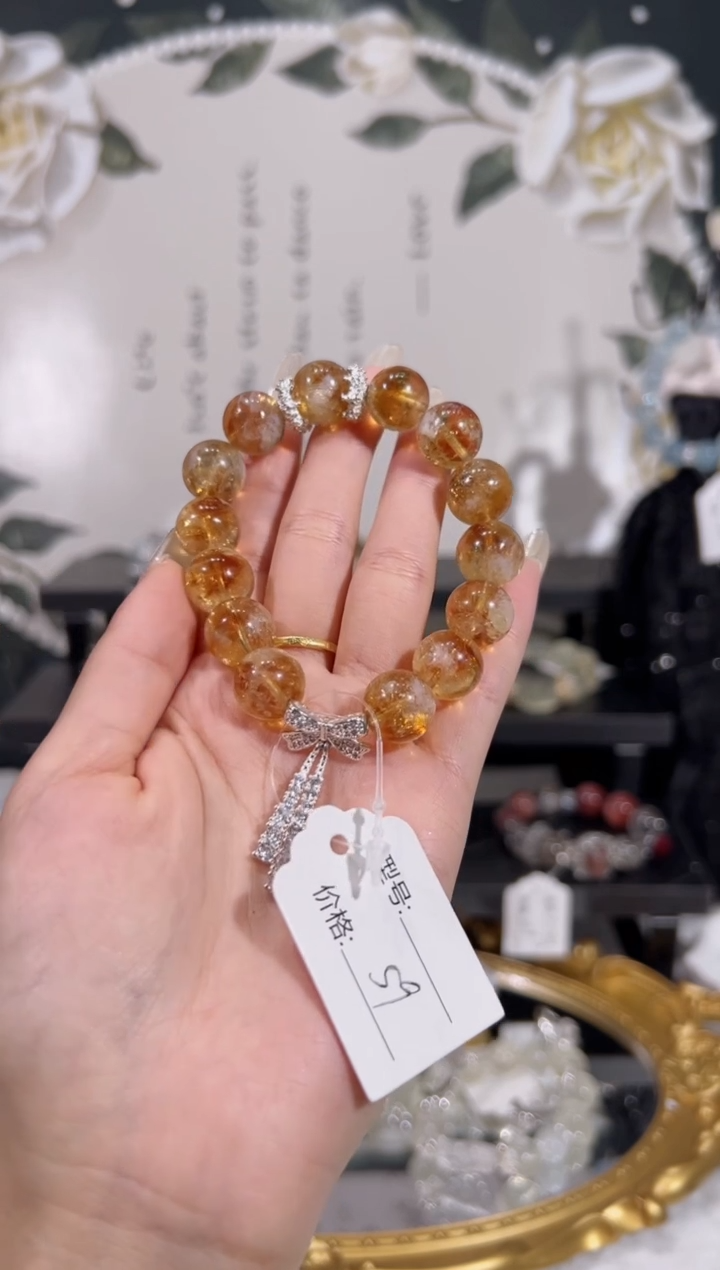 【闪购商品】水晶手链未镶嵌天然水晶默认微瑕 多样性发货发其一