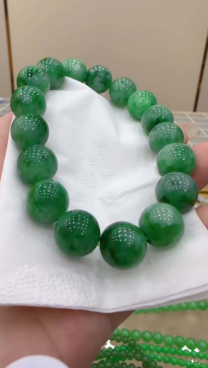 【闪购商品】翡翠手串未镶嵌团购多样性发一件