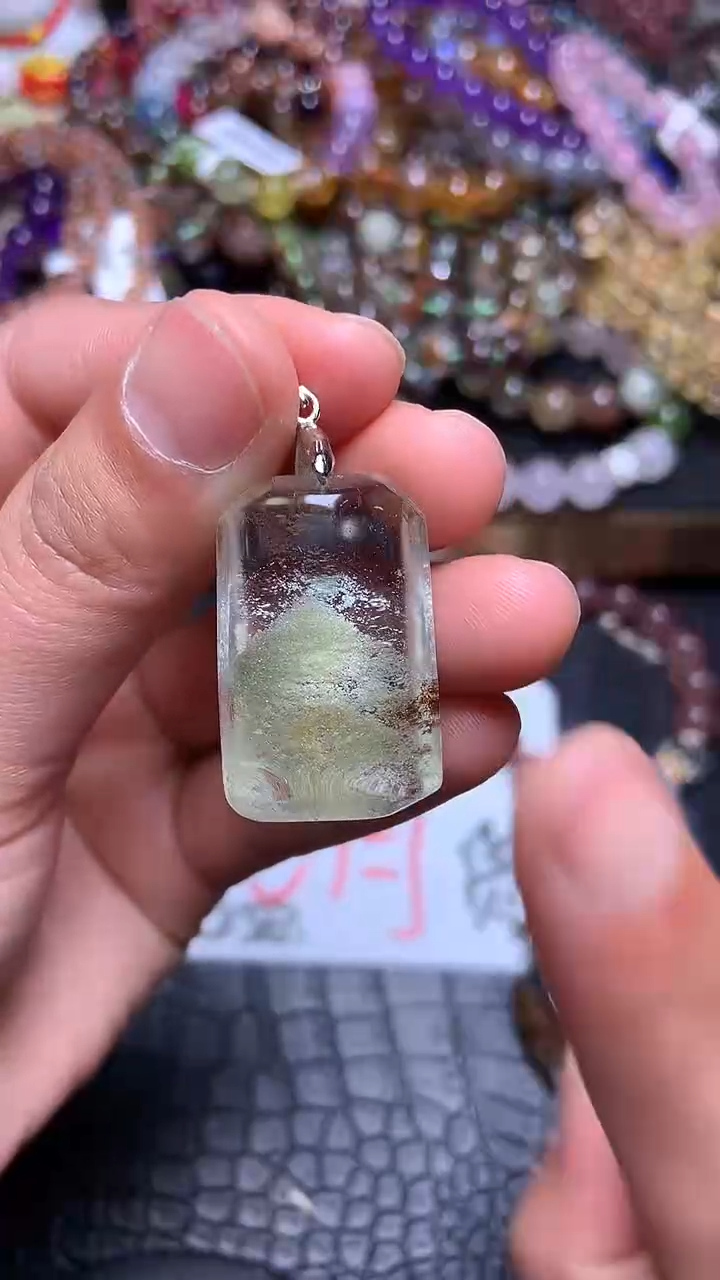 【闪购商品】水晶吊坠(赠链)未镶嵌23