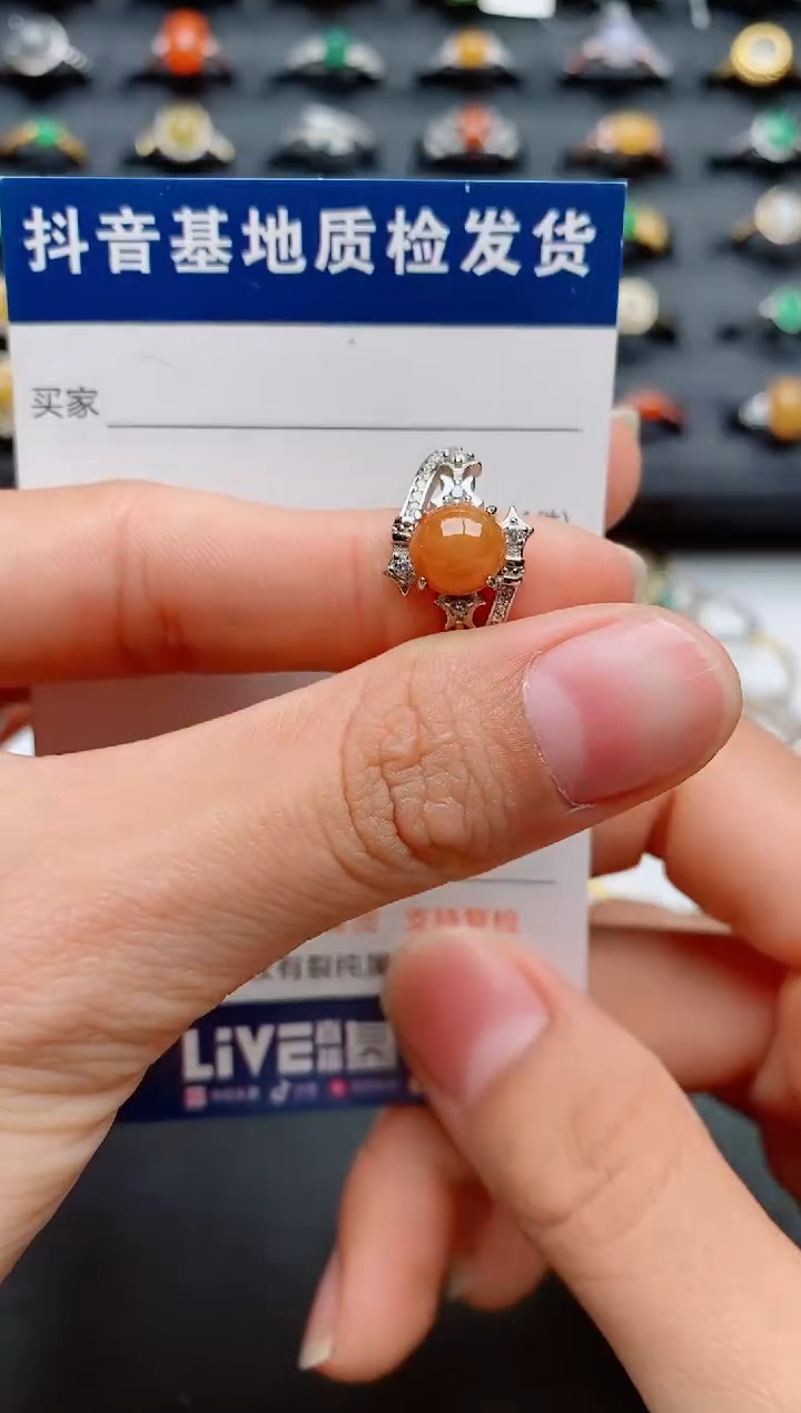 【闪购商品】翡翠戒指银S925镶嵌........