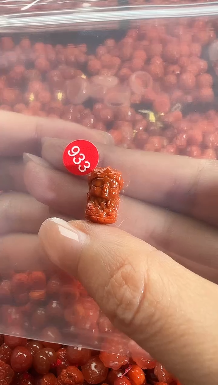 颈饰未镶嵌南红玛瑙1