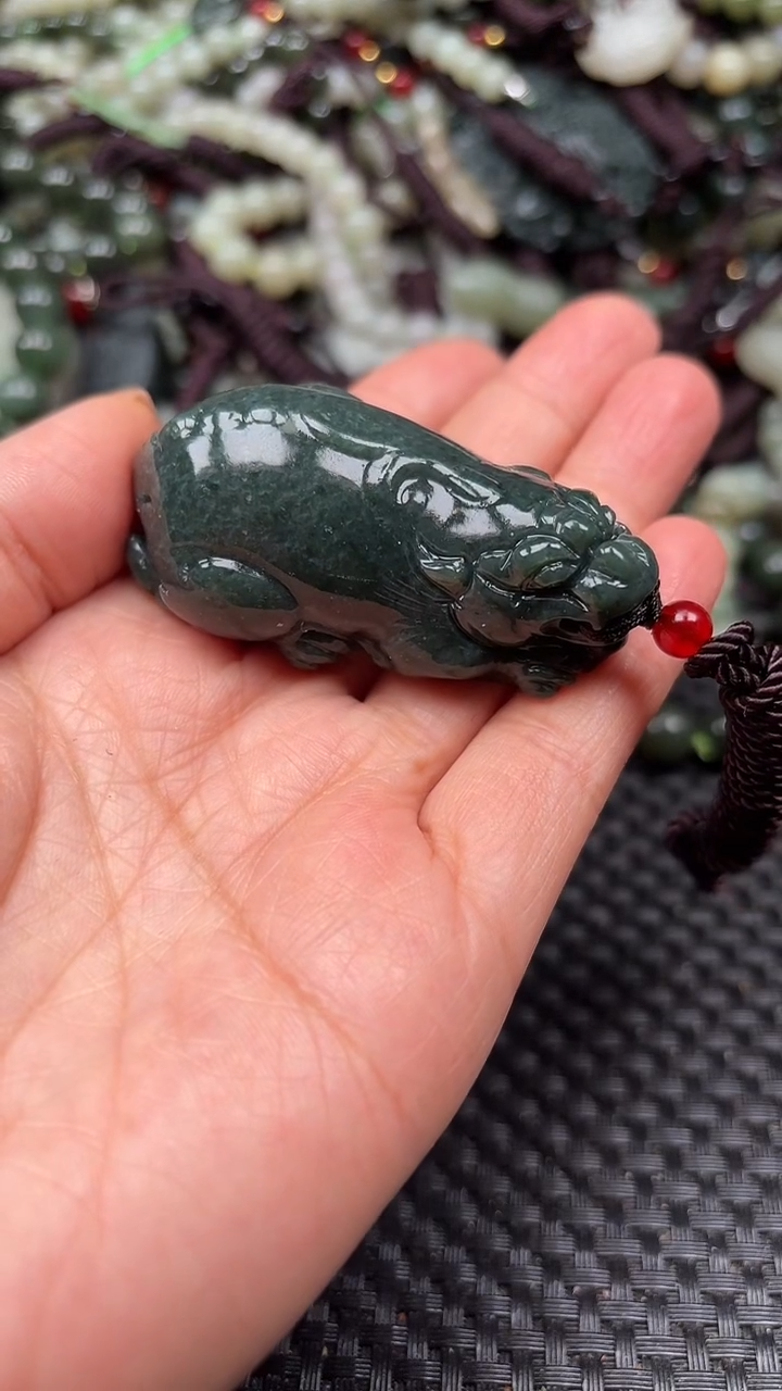 【闪购商品】和田玉颈饰未镶嵌1