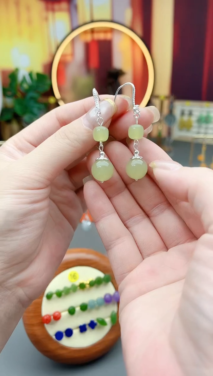 未镶嵌东陵石耳饰430