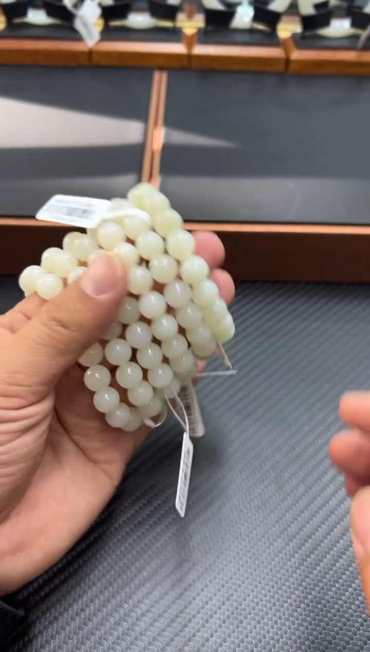 未镶嵌手串和田玉若羌微色差卡10多样性发货拍一发一