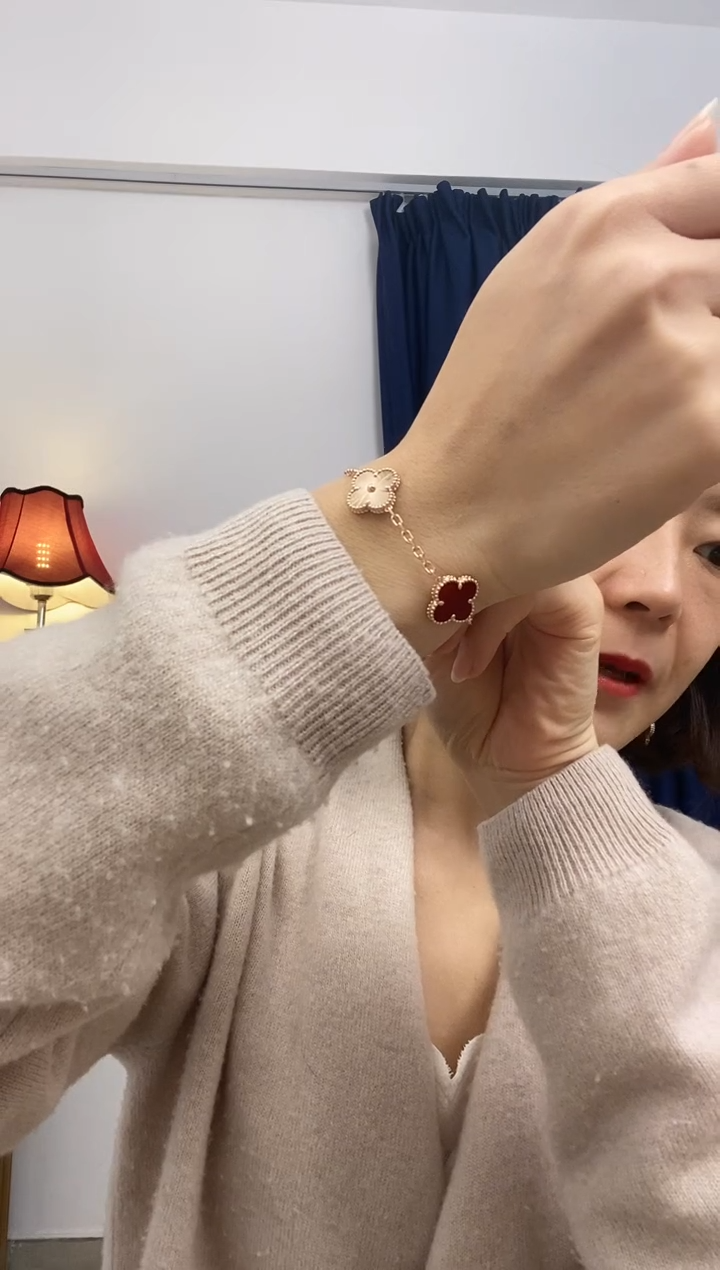 【闪购商品】玛瑙/玉髓手链18K金镶嵌手链