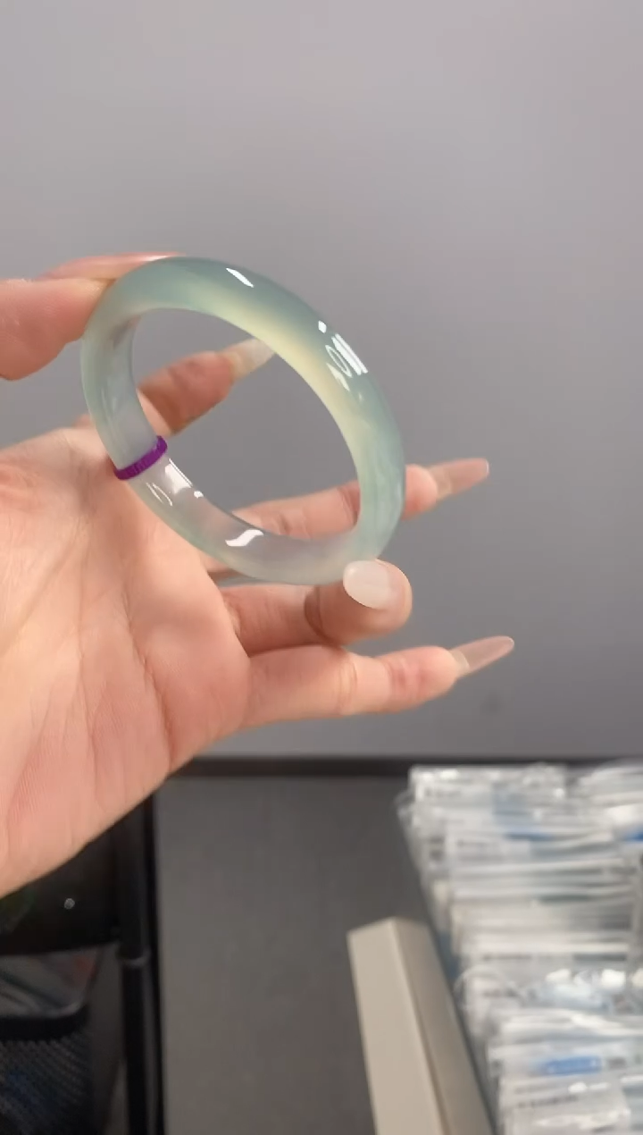 【闪购商品】玛瑙/玉髓手镯未镶嵌50圈