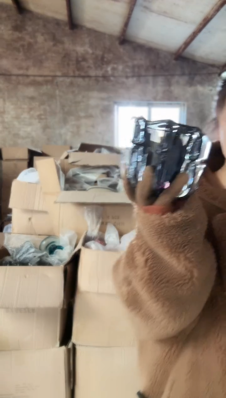 541直播玻璃花瓶