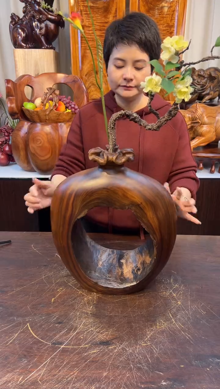 【闪购商品】香樟木实木创意花器