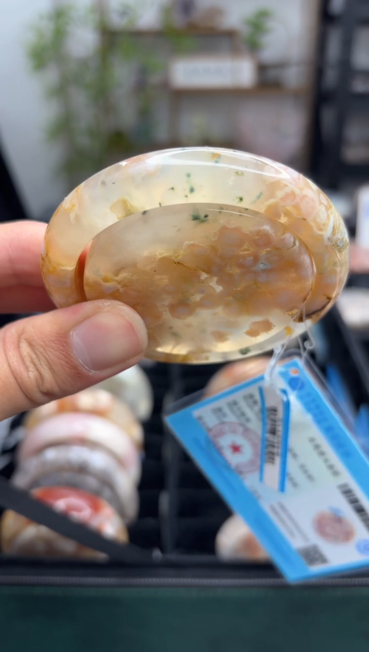 【闪购商品】石英质玉手镯未镶嵌A270(57圈赠送镯心)