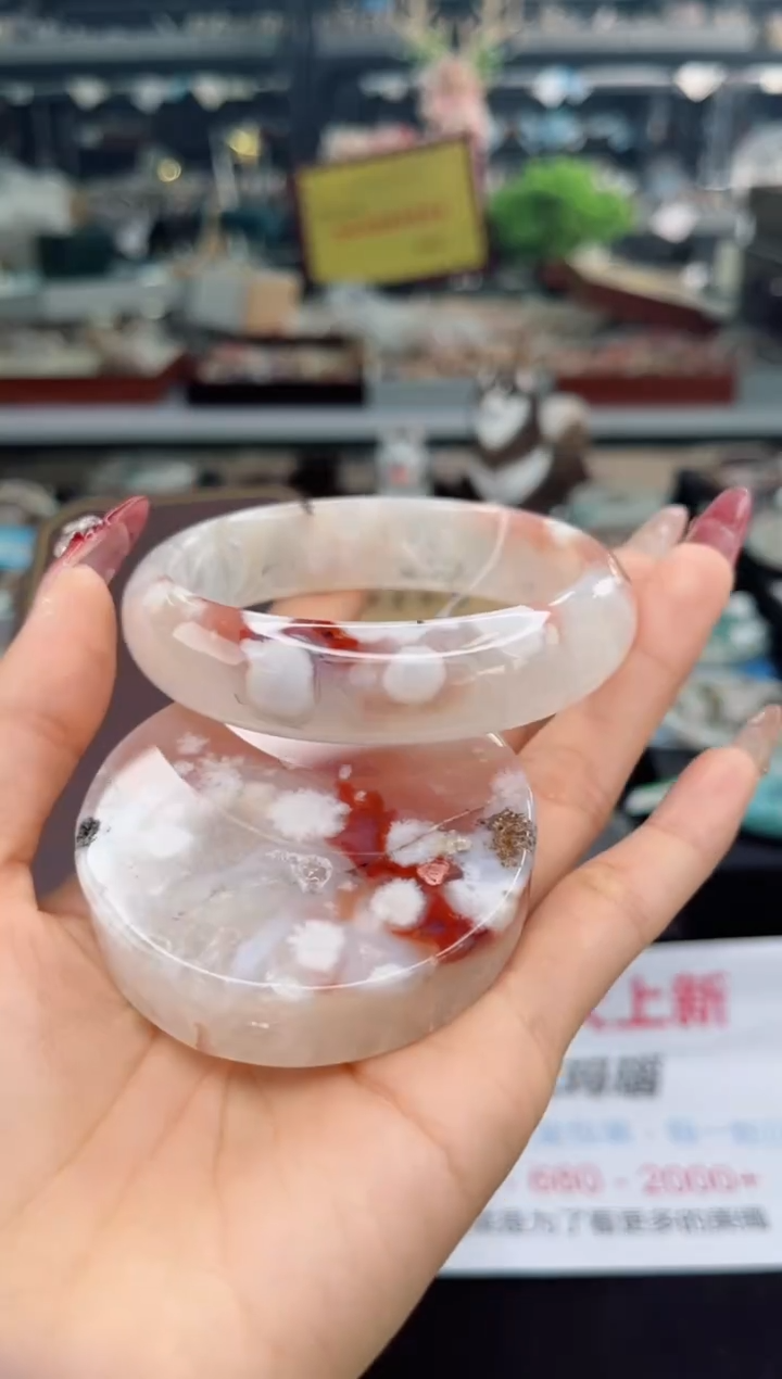 【闪购商品】石英质玉手镯未镶嵌62圈口（赠品镯心）6428316