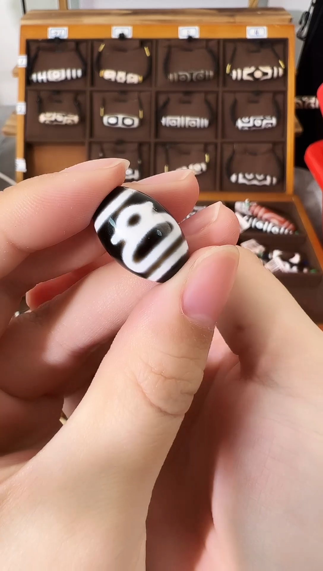 玛瑙/玉髓（覆膜）颈饰未镶嵌9（微瑕随机发货）