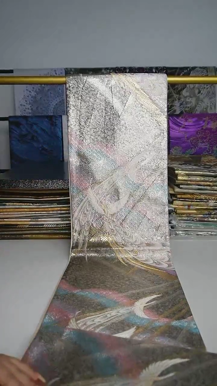 织绣4 六通彩金孔雀特价