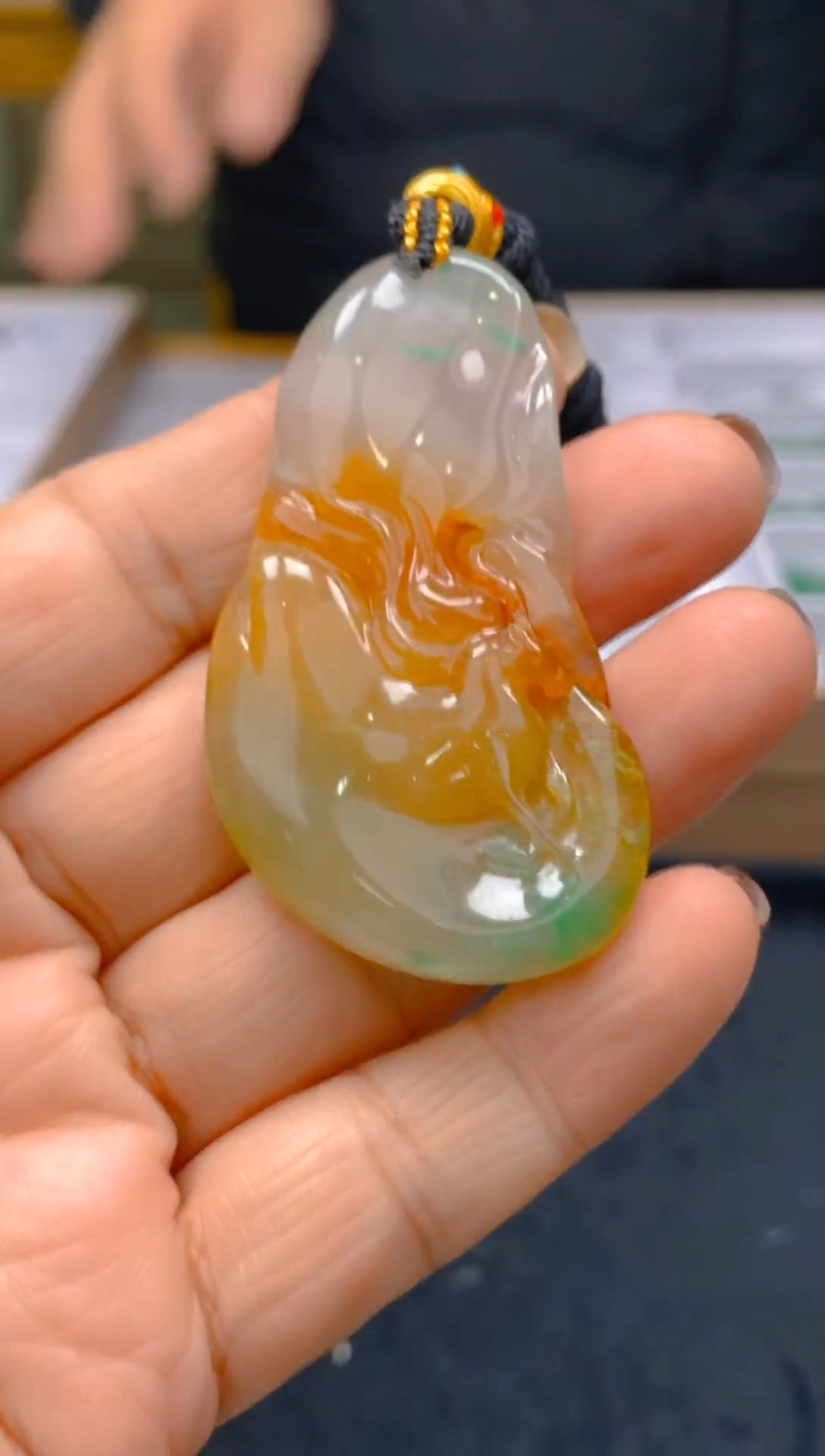 【闪购商品】石英质玉颈饰未镶嵌冰美人非洲翠，假一罚四038