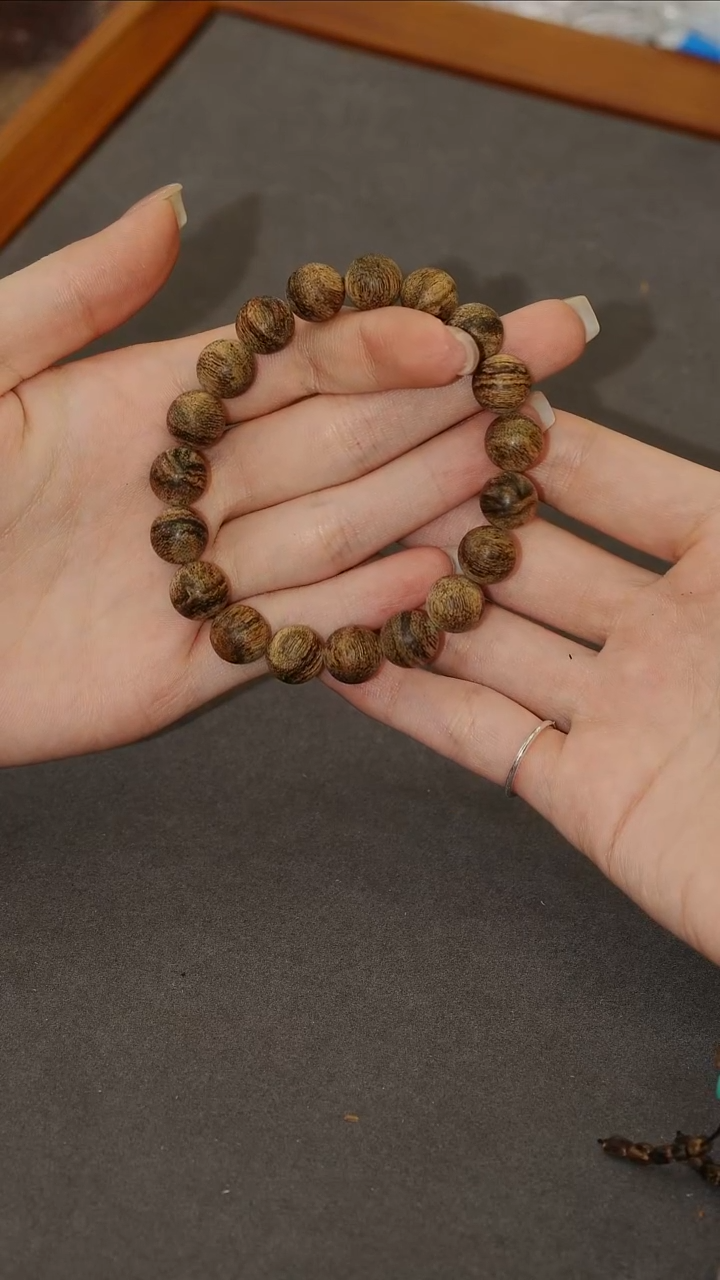 手串沉香W圆珠单圈一条10MM 多样性发货